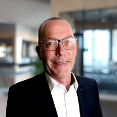 STEFAN WUKITSEVITS