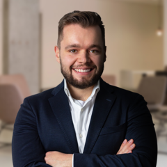TOBIAS SCHULER